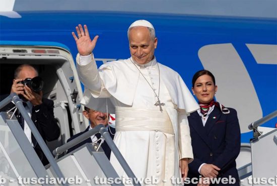 Roma - Papa Leone XIV in partenza per la Spagna da Fiumicino