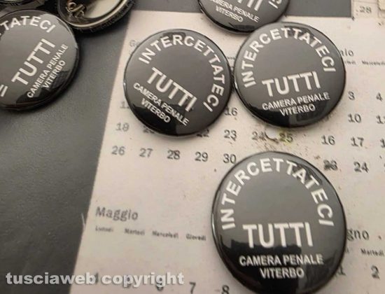 Viterbo - Le spille della canera penale per l'astensione contro le intercettazioni in carcere