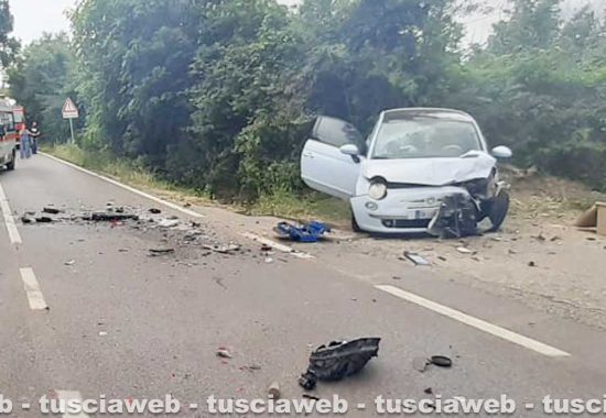 Fabrica di Roma - Schianto sulla Falerina, tre auto distrutte e un ferito