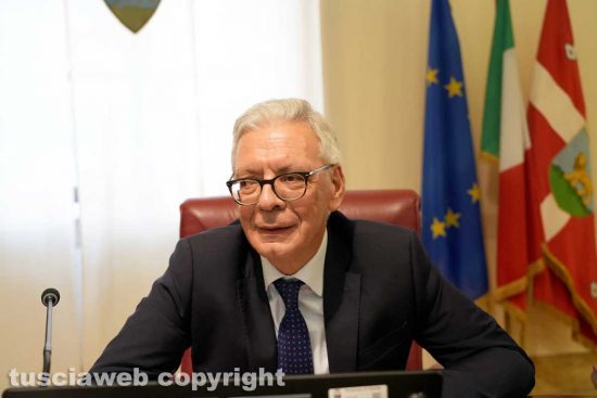 Il consiglio provinciale in seduta straordinaria per l'80esimo anniversario della repubblica - Il prefetto Sergio Pomponio