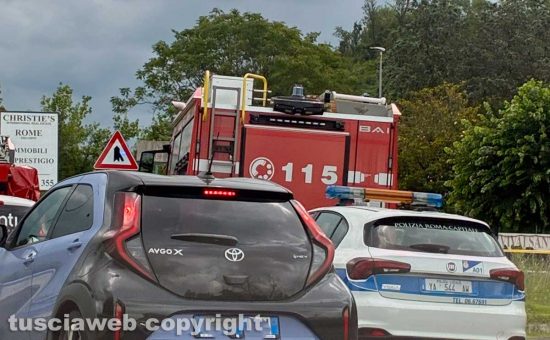 Tromba d’aria a Roma, alberi crollati e strade bloccate