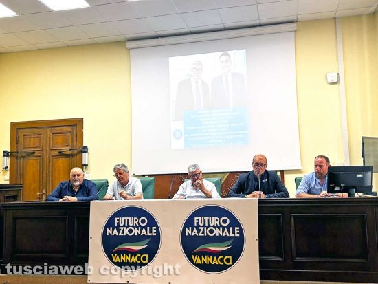Viterbo - La presentazione dei delegati del comitato 167 all'assemblea costituente di Futuro nazionale