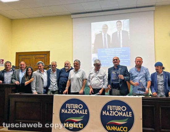 Viterbo - La presentazione dei delegati del comitato 167 all'assemblea costituente di Futuro Nazionale