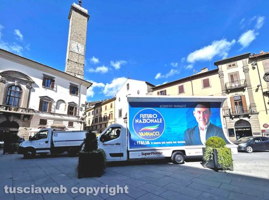 Viterbo - La Vela futurista di Roberto Vannacci