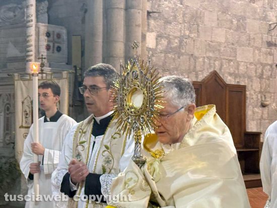 Viterbo - La processione del Corpus domini - Il vescovo Francesco Orazio Piazza
