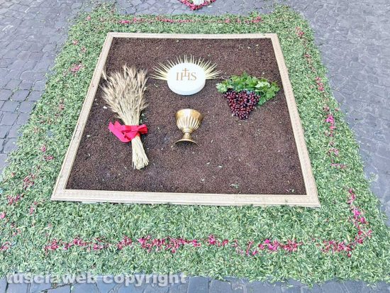 Civita Castellana - L’Infiorata del Corpus Domini