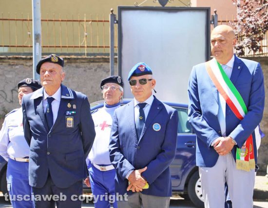 Viterbo - La celebrazione della marina militare per onorare i caduti