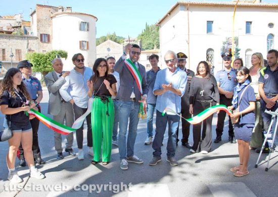 Bolsena - Festa delle Ortensie, partenza con il pienone