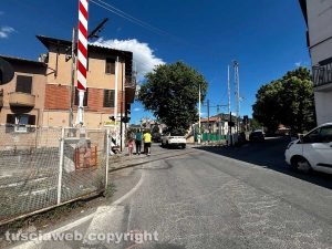 Il passaggio a livello di Bagnaia riaperto