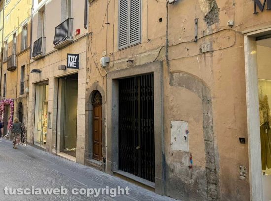 Viterbo - Debby Store chiude dopo un anno e mezzo