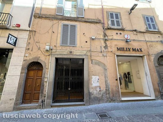 Viterbo - Debby Store chiude dopo un anno e mezzo