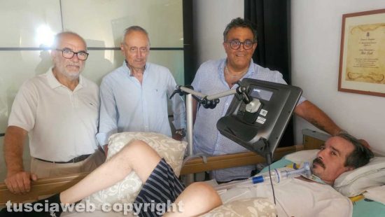 Ronciglione - La delegazione del Lions Club, guidata dal Gian Paolo Arieti, da Italo Leali