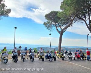 Bolsena capitale delle Vespa moderne con la prima tappa del Grand Prix Automatiche