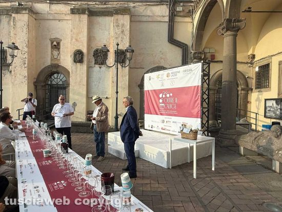 Viterbo - L'inaugurazione di Calici diffusi