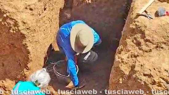 Barbarano Romano – Una tomba etrusca inviolata