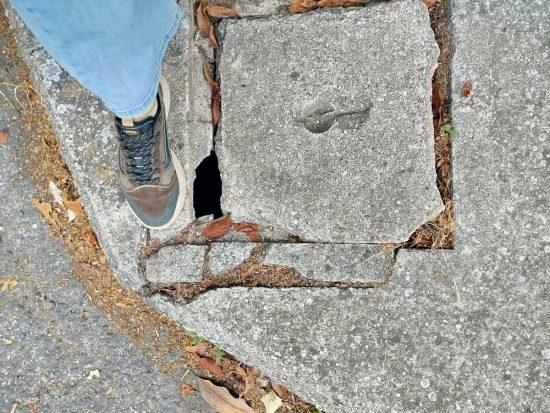 Capranica - I tombini pericolosi