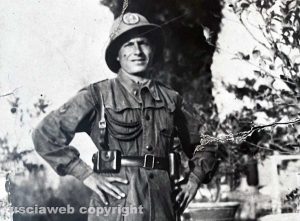 Agustavo Monfeli, detto Nello, in una foto che lo ritrae quando fu arruolato nell'esercito