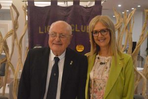 Tarquinia - Lions Club - Il presidente Angelo Projetti e la presidente uscente Roberta Ranucci