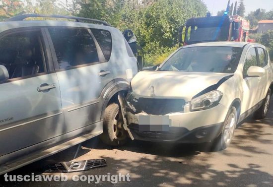 Viterbo - Tamponamento tra tre auto sulla Cassia sud