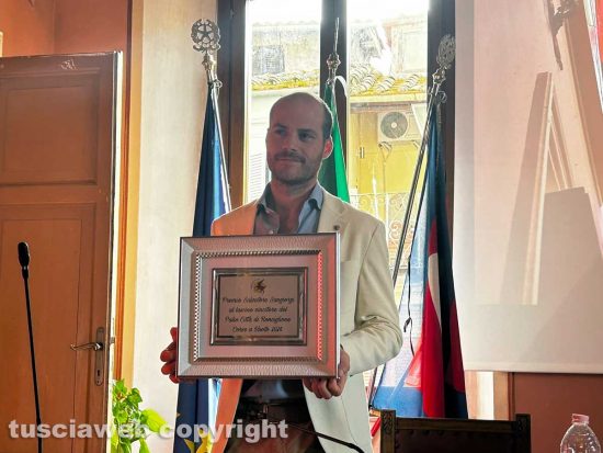Ronciglione - Corse a vuoto - Il sindaco Mario Mengoni