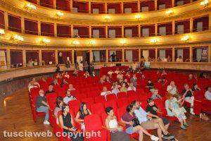 Viterbo - Festa per la candidatura a capitale europea della cultura 2033 - Il teatro Unione quasi vuoto
