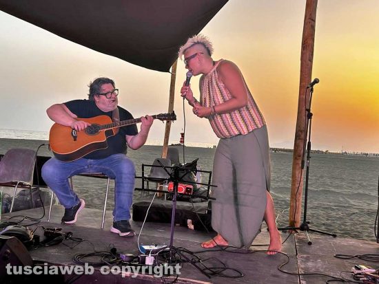 Tuscia in Jazz for Sla on the Beach - Montalto - Sarah Jane Olog e Luca Casagrande