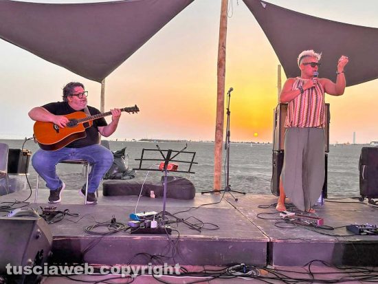 Tuscia in Jazz for Sla on the Beach - Montalto - Sarah Jane Olog e Luca Casagrande