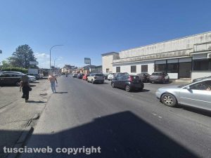 Viterbo - I lavori e il traffico in strada Teverina
