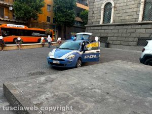 Viterbo - La polizia al Sacrario