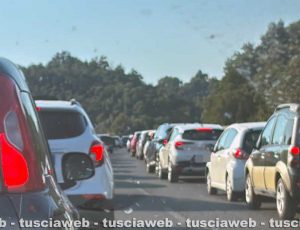 Traffico in tilt sulla Cassia bis