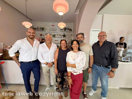 Inaugurazione del Cuore di Viterbo - Gianmarco Carvone, Roberto Zena, Paola Zena, Katia e Virginio Casantini, Federico Rossi