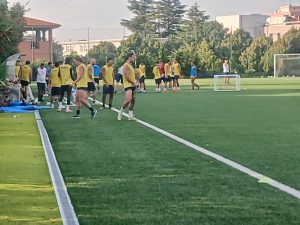 Sport - Viterbese - Allenamento dei gialloblù al campo del Pilastro
