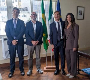 Mauro Rotelli in visita al Consolato italiano di Rio de Janeiro