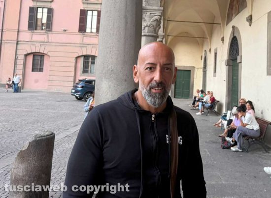 Santa Rosa - Tutti in fila per i biglietti - Roberto Menichelli