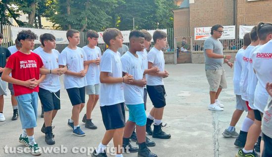 Viterbo - Secondo giorno di prove per il trasporto della minimacchina del Pilastro