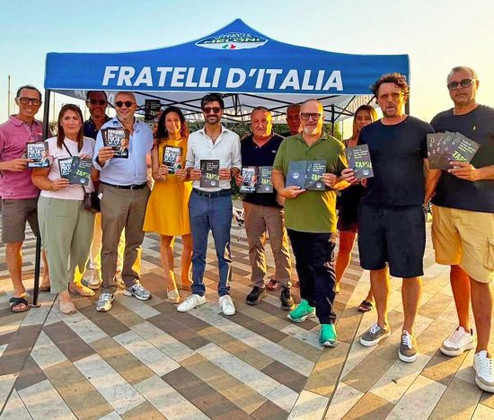I gazebo di Fratelli d'Italia a Tarquinia e Montalto di Castro