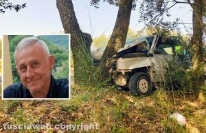 Villa San Giovanni in Tuscia - Auto contro albero - Nel riquadro Marco Carlini