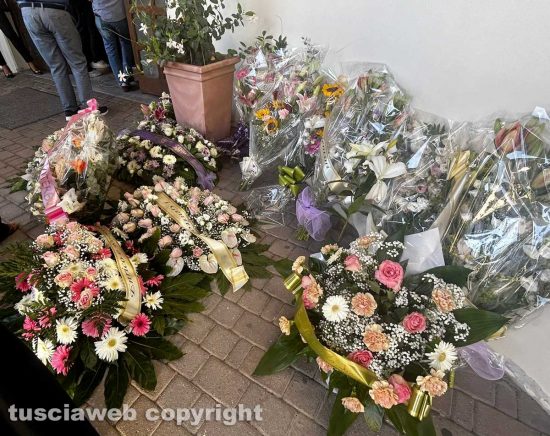 Viterbo - Chiesa della Sacra Famiglia - Funerali di Laura Valentini
