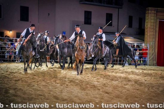 Blera - Cavalli in piazza - Amici del cavallo