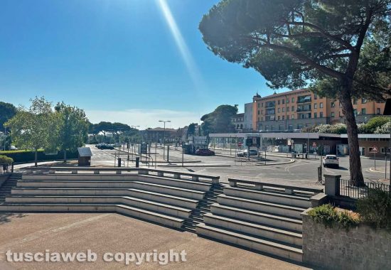 Viterbo - Parcheggio del Sacrario a Ferragosto