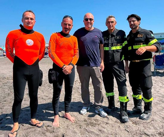 Mauro Rotelli visita i presidi acquatici dei vigili del fuoco a Tarquinia e Montalto