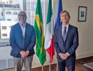 Mauro Rotelli in visita al Consolato italiano di Rio de Janeiro