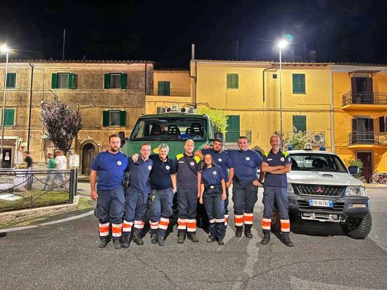 Un gruppo della protezione civile di Vetralla