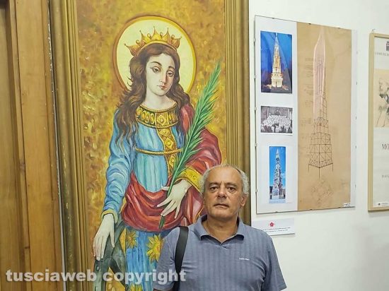 I vigili del fuoco hanno donato alla sede degli ex Facchini il dipinto di santa Caterina della macchina di Paccosi - Angelo Paccosi