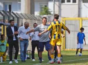 Sport - Calcio - Esultanza al gol della Viterbese