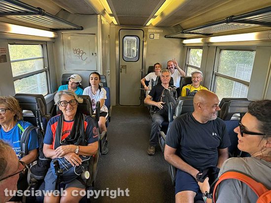 Cammino sulle vie dell'esilio di Santa Rosa - Viaggio di ritorno in treno