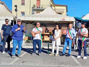 Blera - La consegna dei defibrillatori