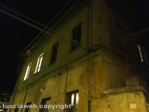Viterbo - Largo Vittoria Colonna - Luci accese da tre mesi