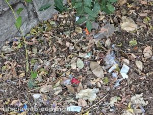 Viterbo - Degrado ai giardinetti di Porta della Verità