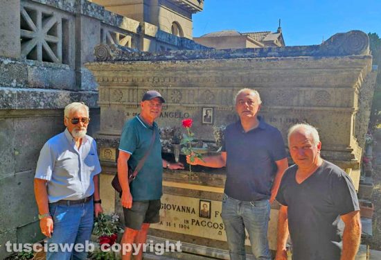 L'associazione Ex facchini di Santa Rosa ricordano Giuseppe Zucchi, Virgilio Papini e Angelo Paccosi